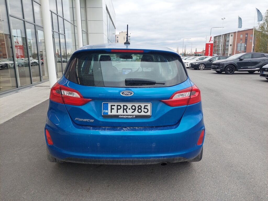 Ford Fiesta 2021 Sininen