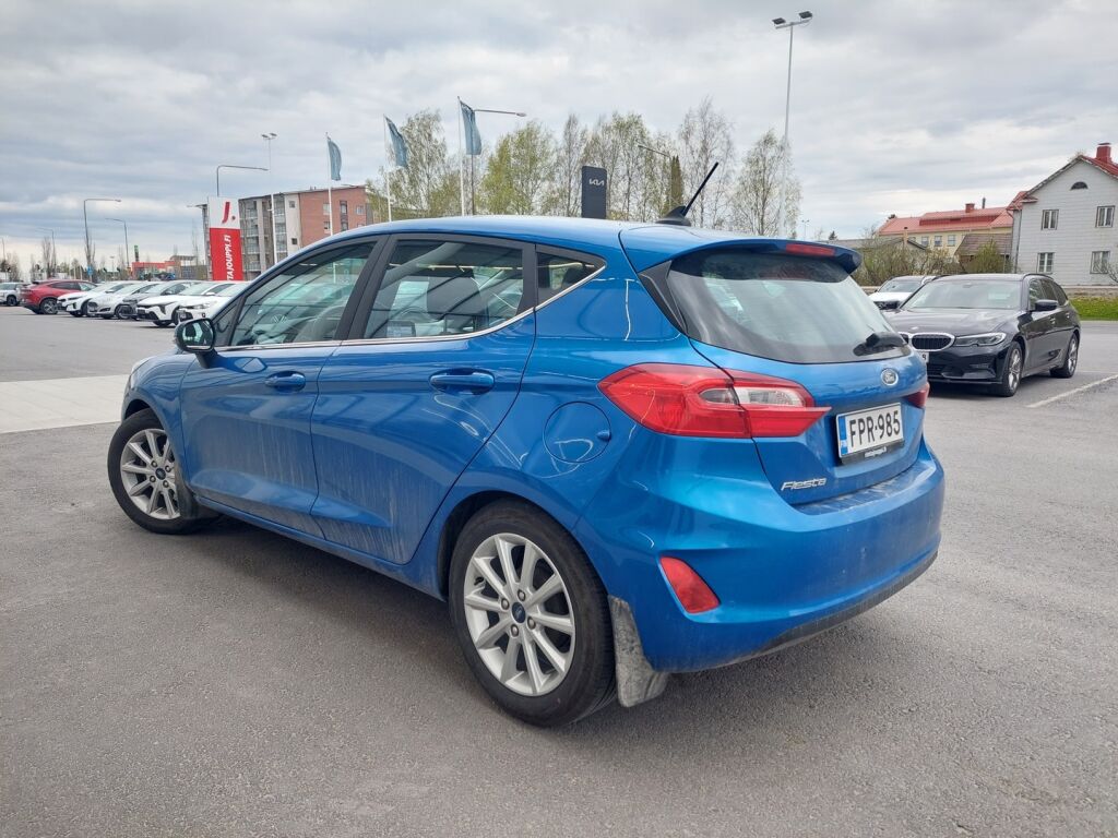 Ford Fiesta 2021 Sininen