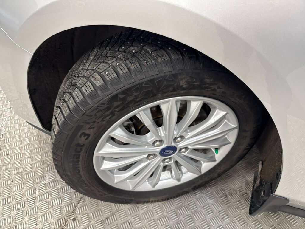 Ford Focus 2021 Harmaa