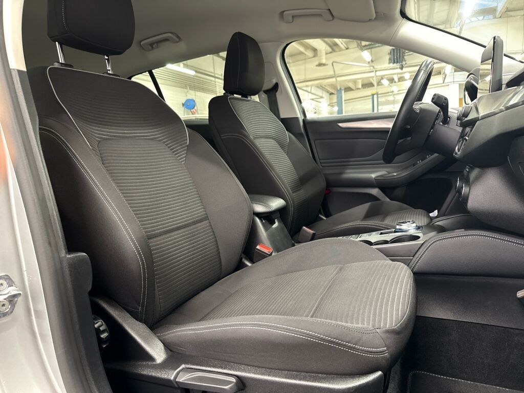 Ford Focus 2021 Harmaa