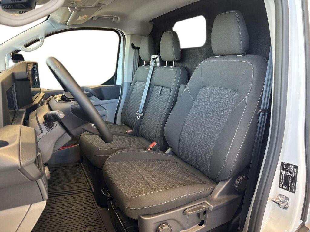 Ford Transit Custom 2026 Frozen White