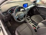 Ford Focus 2021 Valkoinen