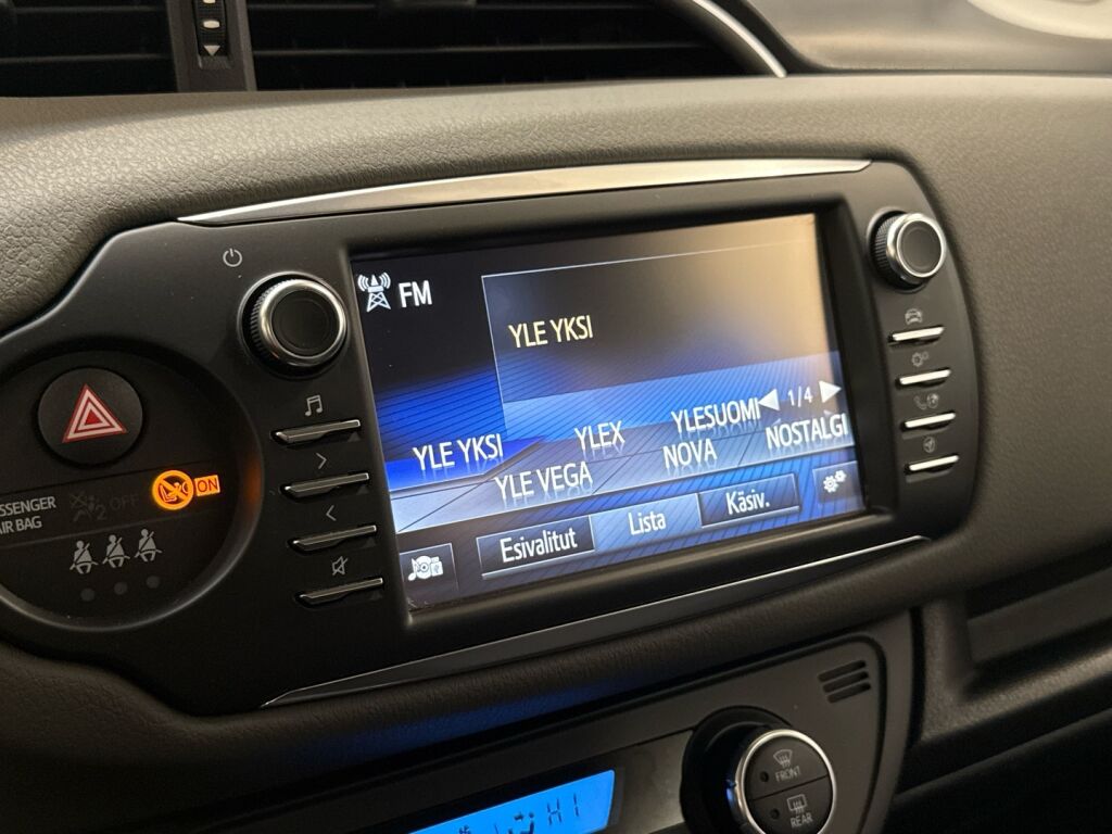 Toyota Yaris 2017 Harmaa