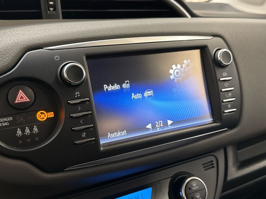 Toyota Yaris 2017 Harmaa