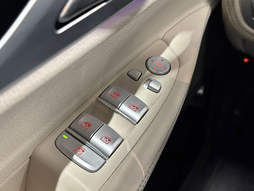 BMW 740 2018 Musta