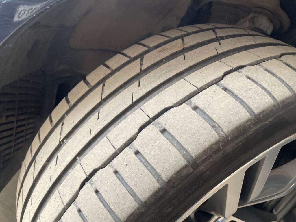 BMW 740 2018 Musta