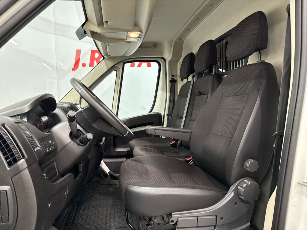 Peugeot Boxer 2020 Valkoinen