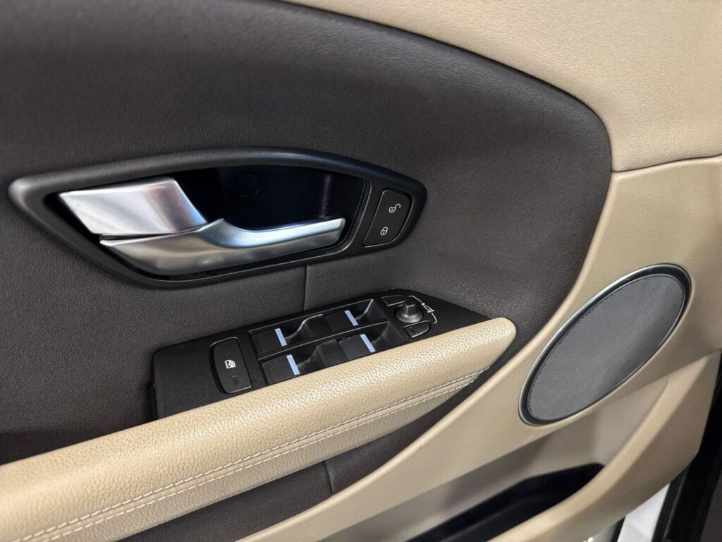 Land Rover Range Rover Evoque 2017 Valkoinen