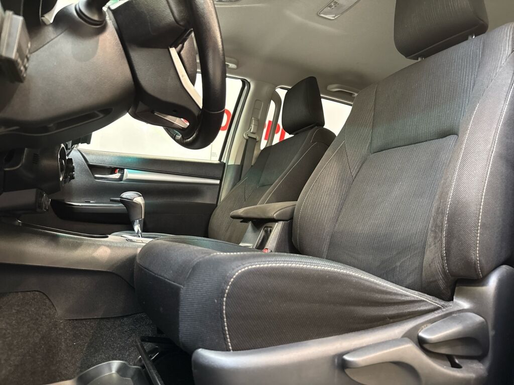 Toyota Hilux 2020 Hopea