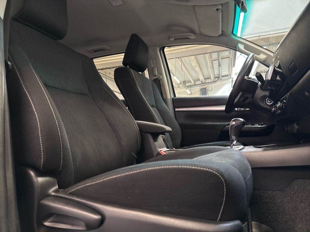 Toyota Hilux 2020 Hopea
