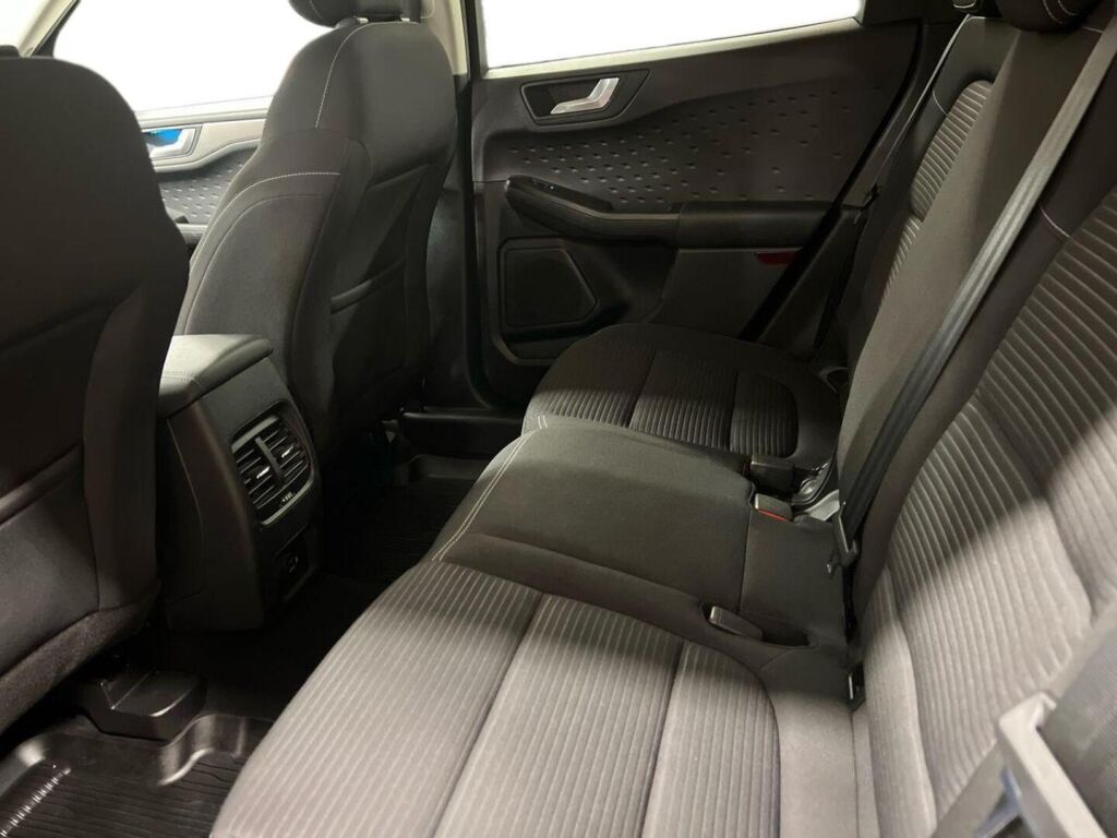 Ford Kuga 2020 Harmaa