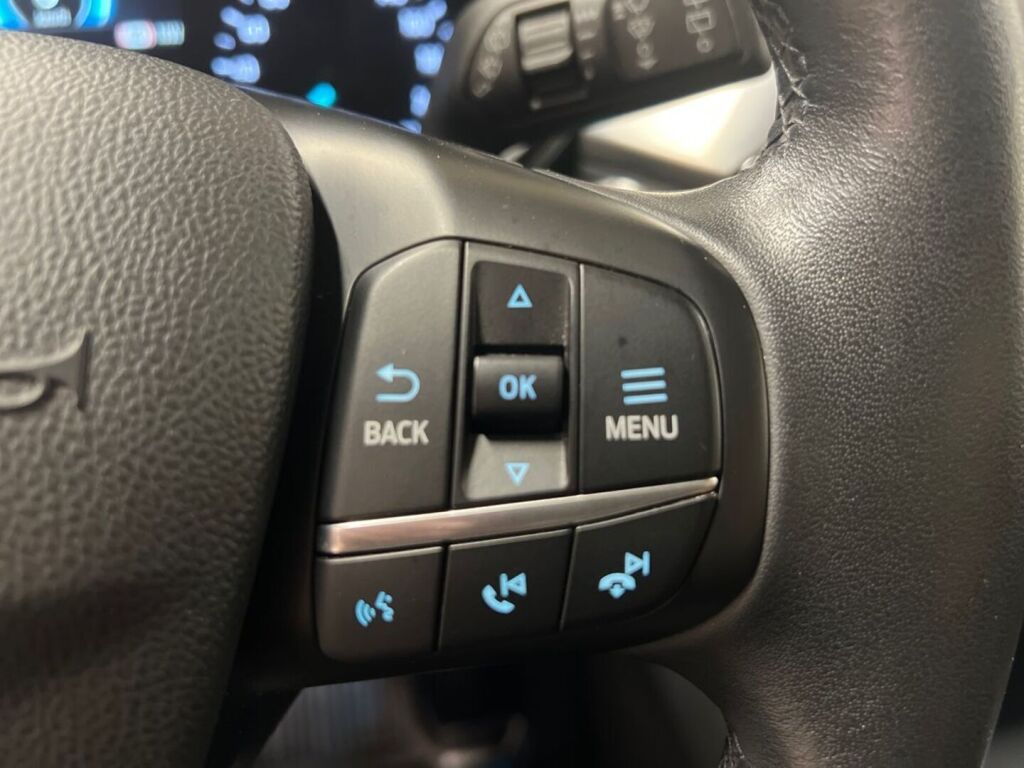 Ford Kuga 2020 Harmaa