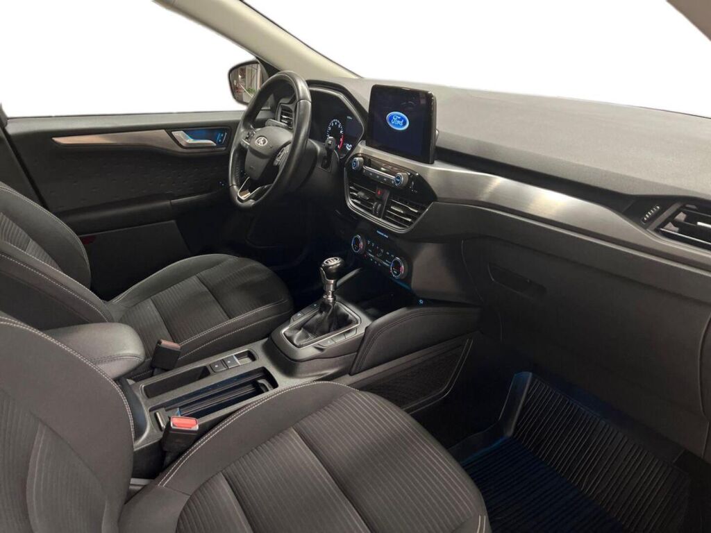 Ford Kuga 2020 Harmaa