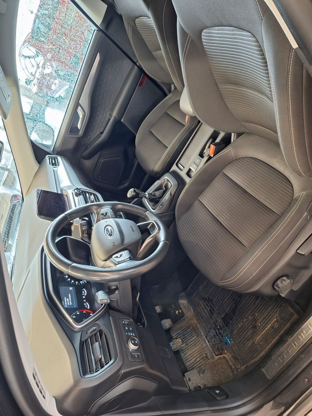 Ford Kuga 2020 Harmaa