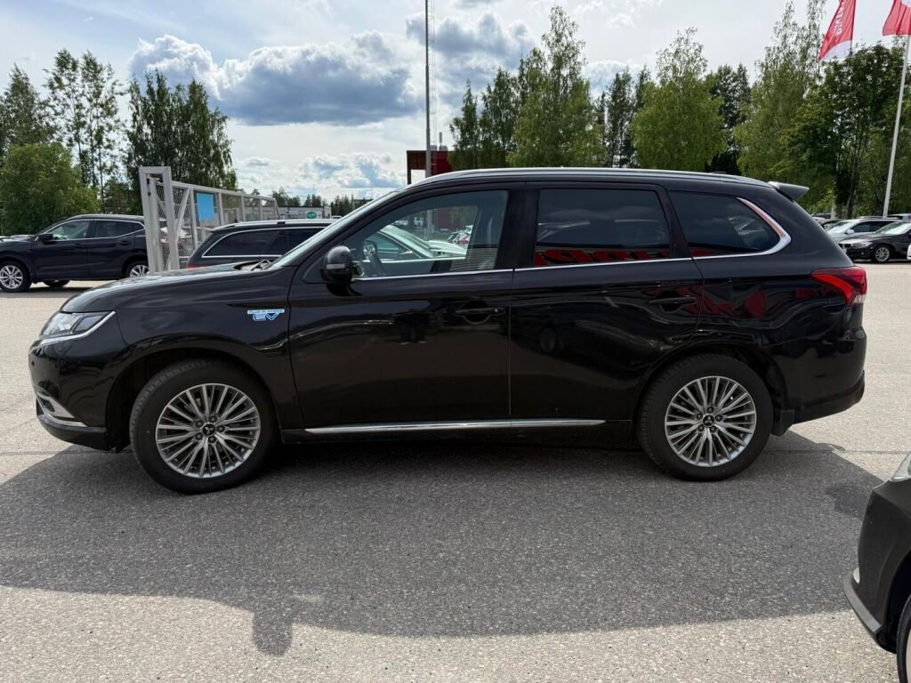 Mitsubishi Outlander PHEV 2019 Musta