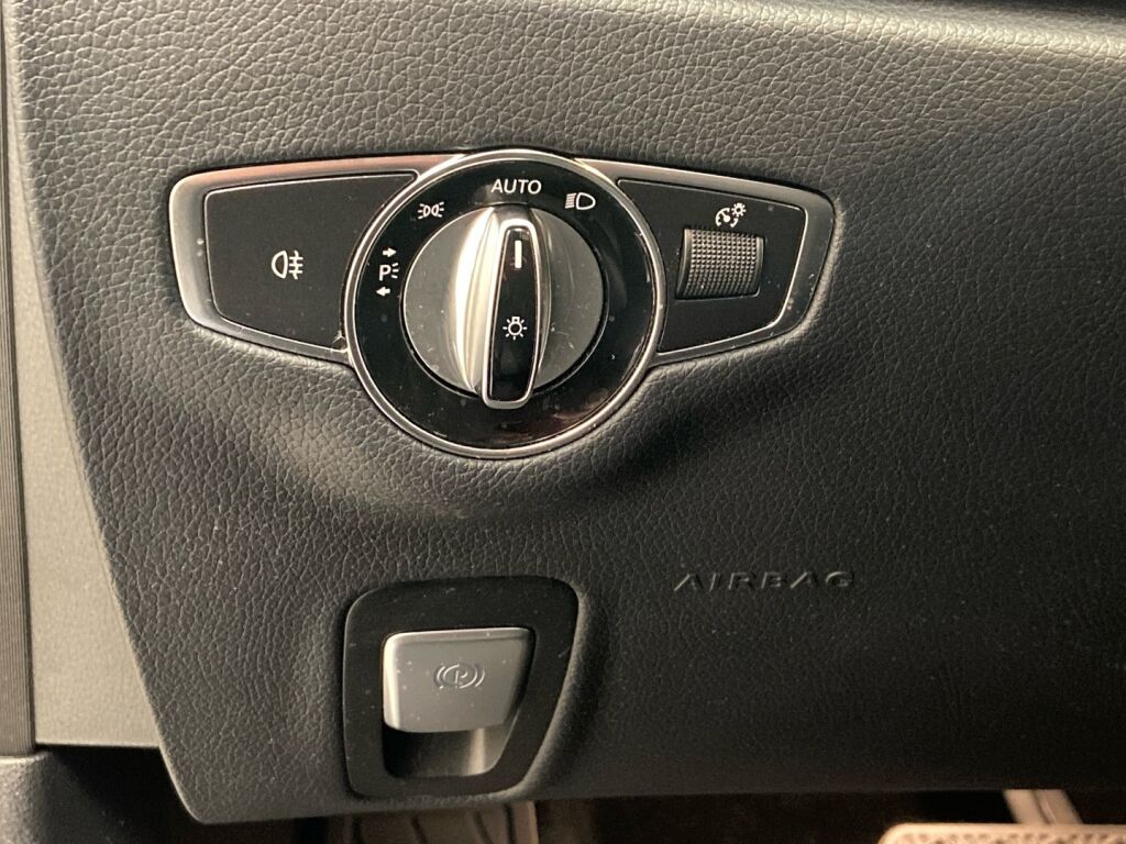 Mercedes-Benz E 2021 Harmaa