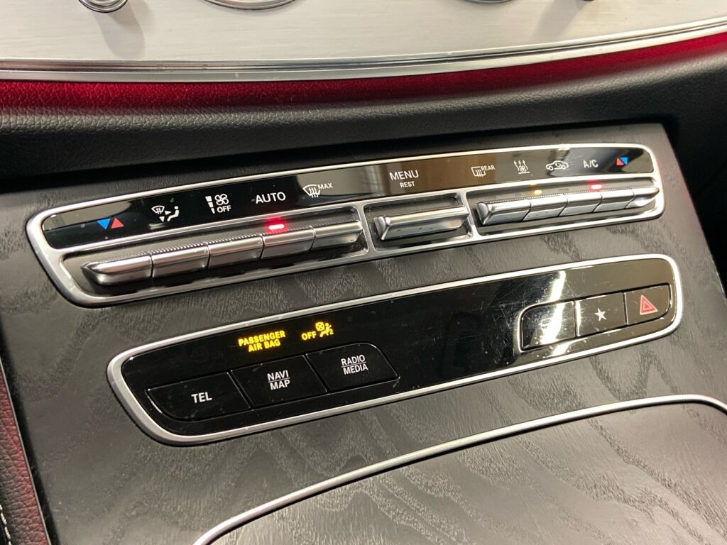 Mercedes-Benz E 2021 Harmaa