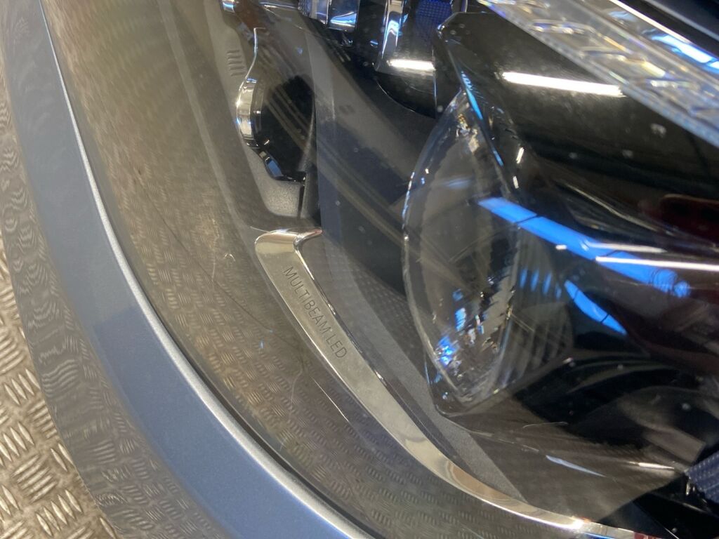 Mercedes-Benz E 2021 Harmaa