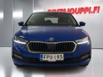Skoda Octavia 2021 Sininen