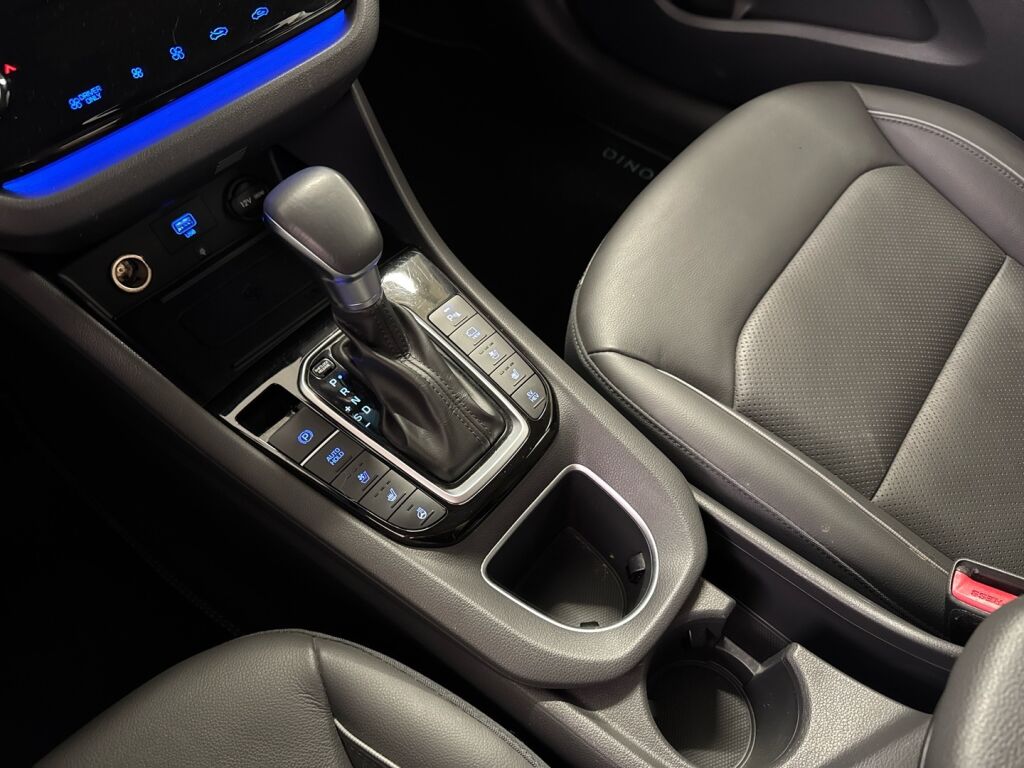 Hyundai IONIQ plug-in 2020 Valkoinen