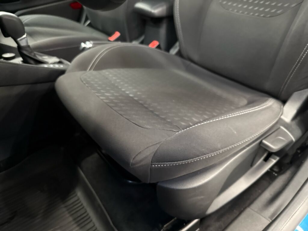 Ford Fiesta 2021 Sininen