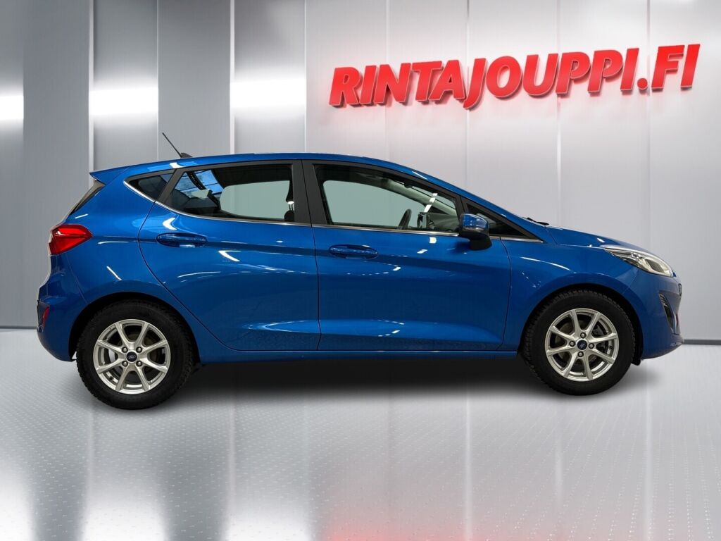 Ford Fiesta 2021 Sininen