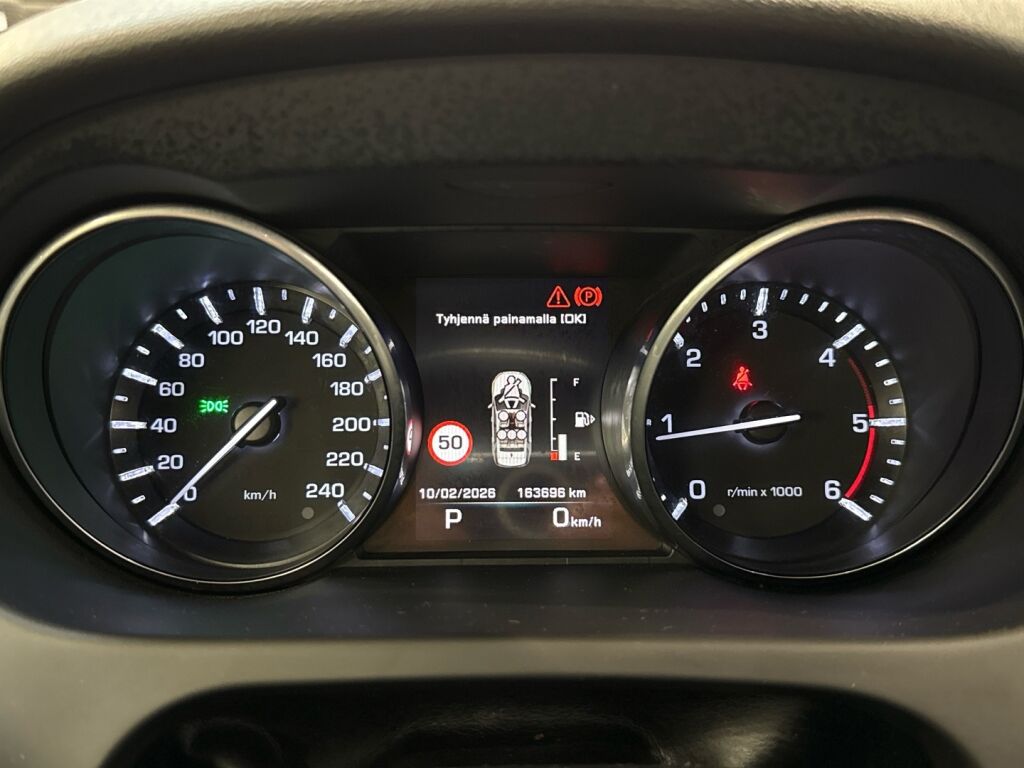 Land Rover Discovery Sport 2016 Harmaa