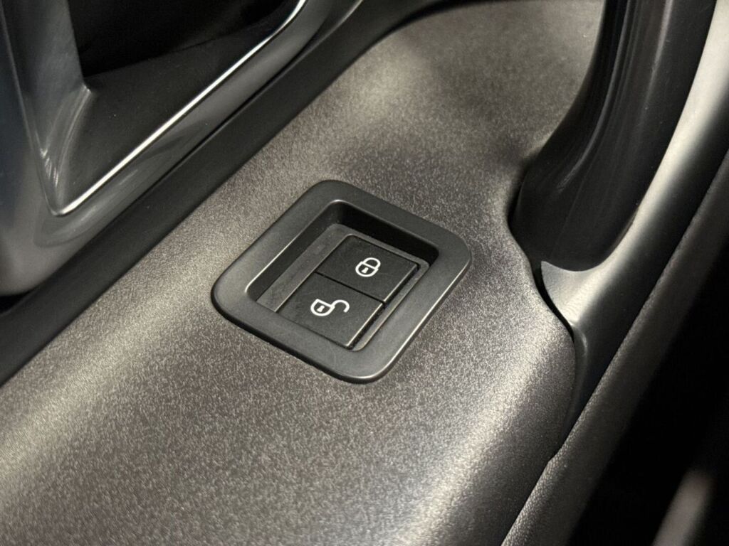 Land Rover Discovery Sport 2016 Harmaa