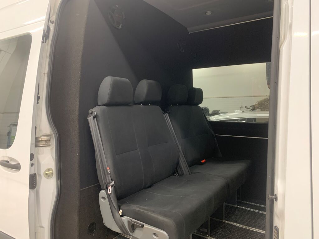 Mercedes-Benz Sprinter 2021 Valkoinen