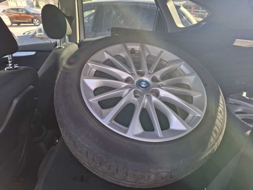 BMW 225 2019 Valkoinen