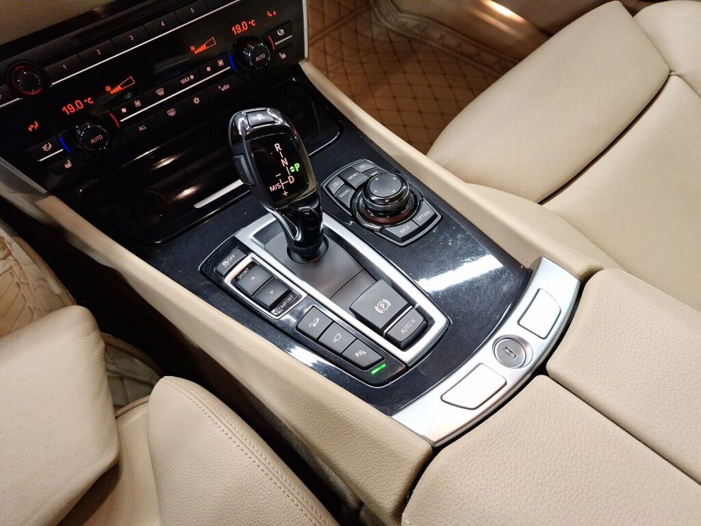 BMW 535 2012 Sininen