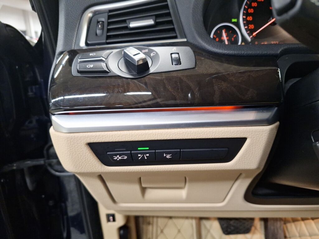 BMW 535 2012 Sininen