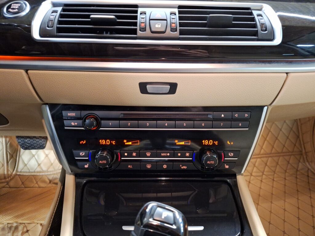 BMW 535 2012 Sininen