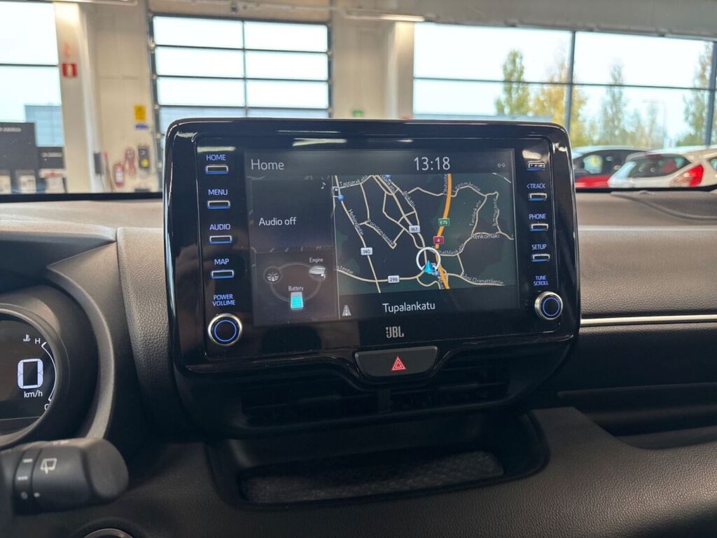 Toyota Yaris 2021 Punainen