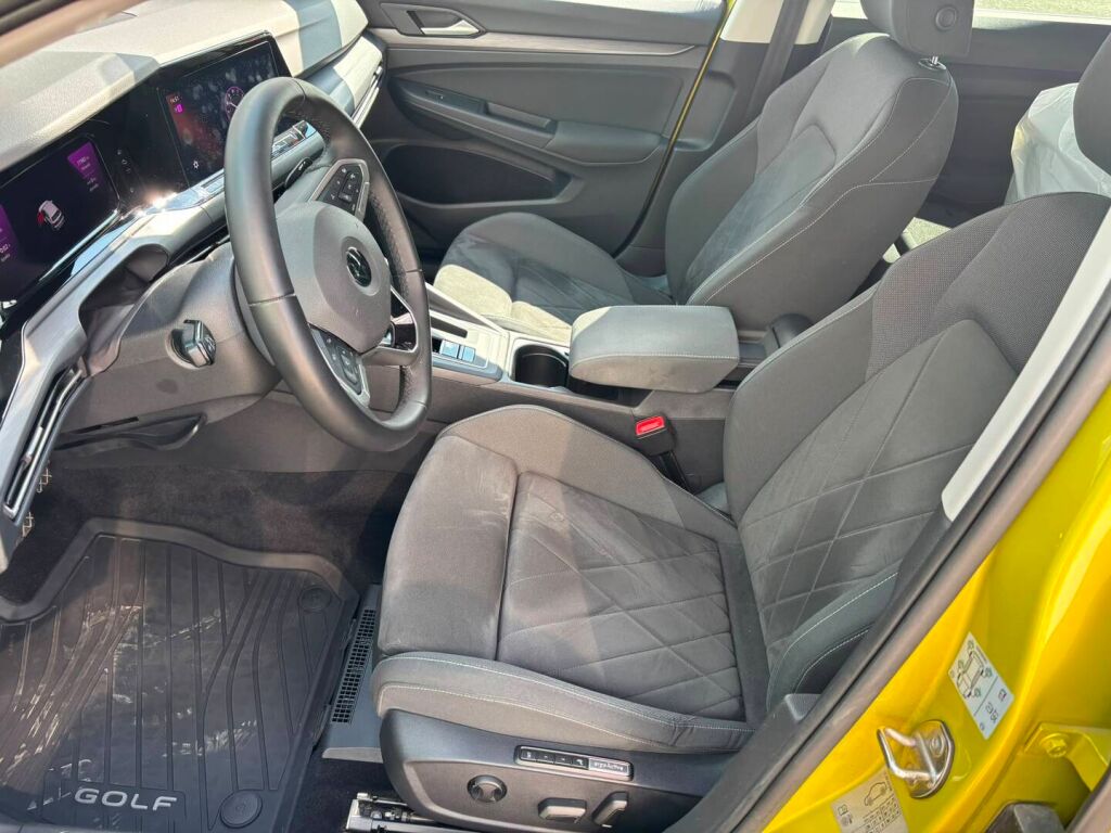 Volkswagen Golf 2020 Keltainen