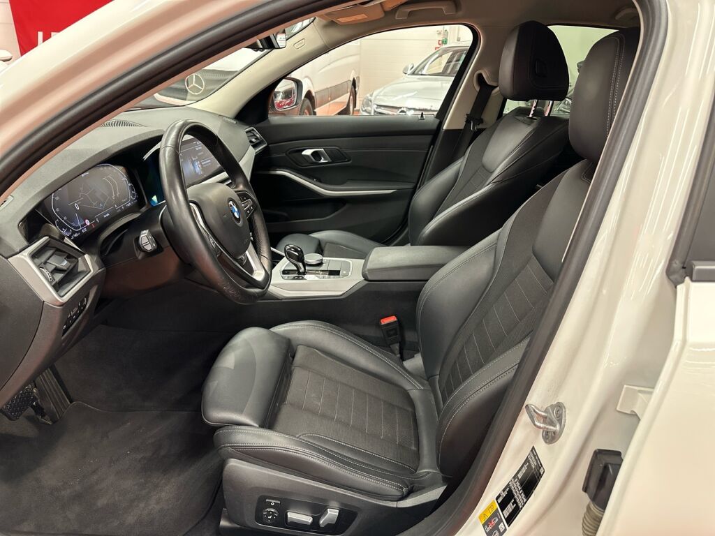 BMW 330 2020 Valkoinen