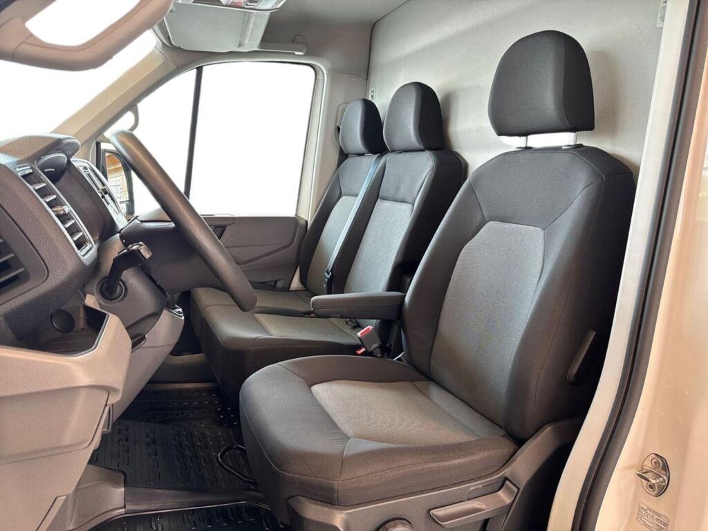 Volkswagen Crafter 2021 Valkoinen
