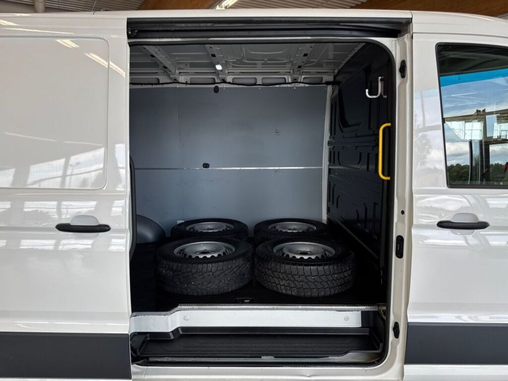 Volkswagen Crafter 2021 Valkoinen