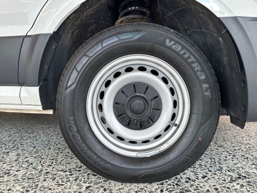 Volkswagen Crafter 2021 Valkoinen