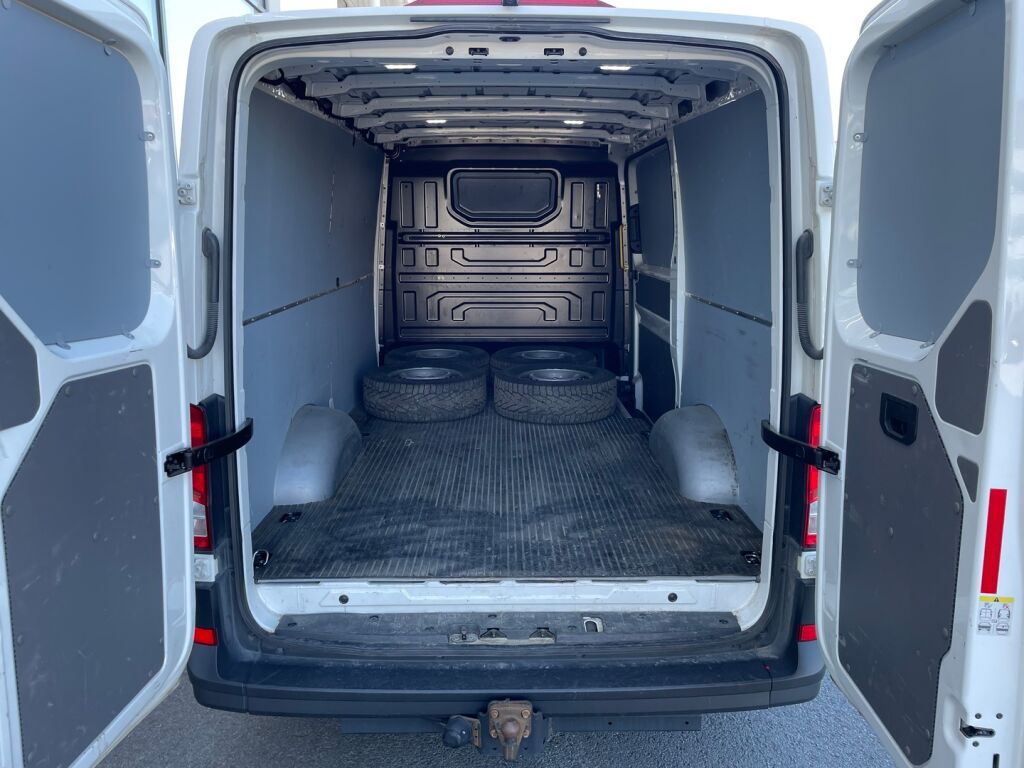 Volkswagen Crafter 2021 Valkoinen