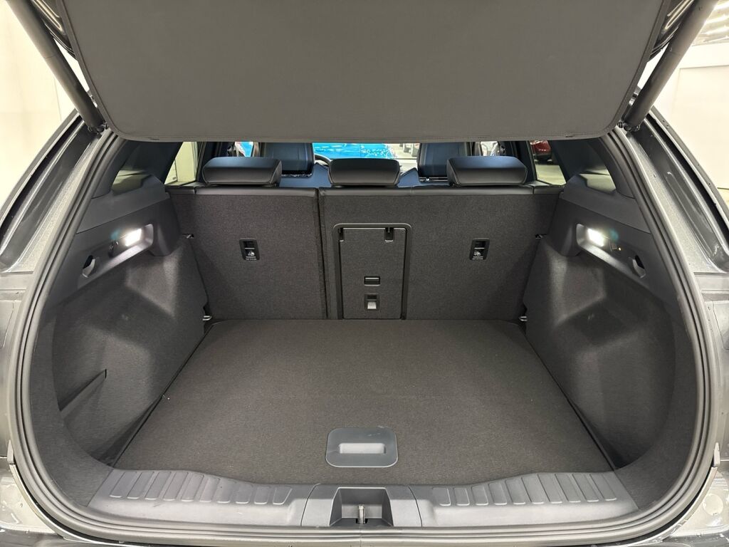 Ford Explorer 2026 Harmaa