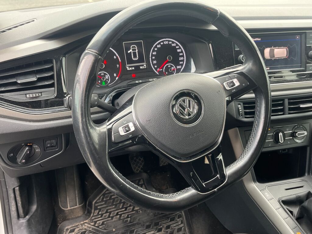 Volkswagen Polo 2018 Valkoinen