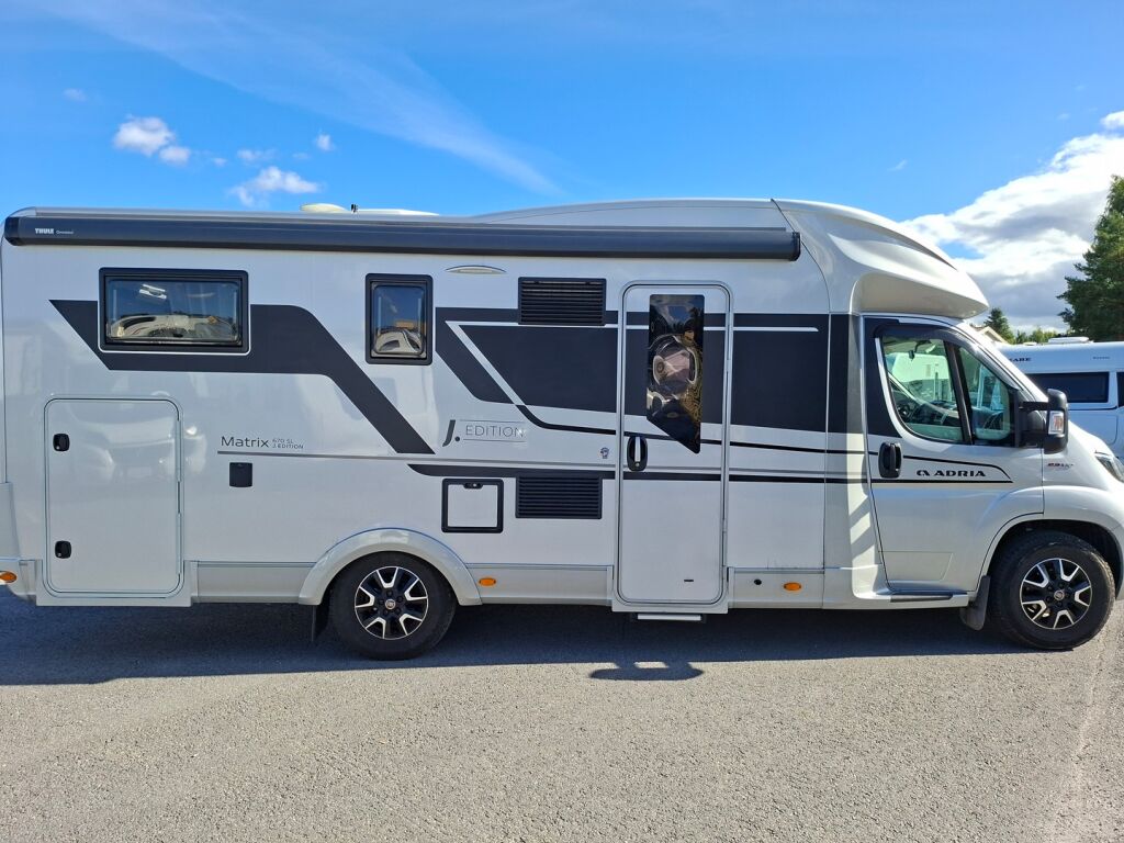Adria MATRIX 670 SL 2021 Harmaa