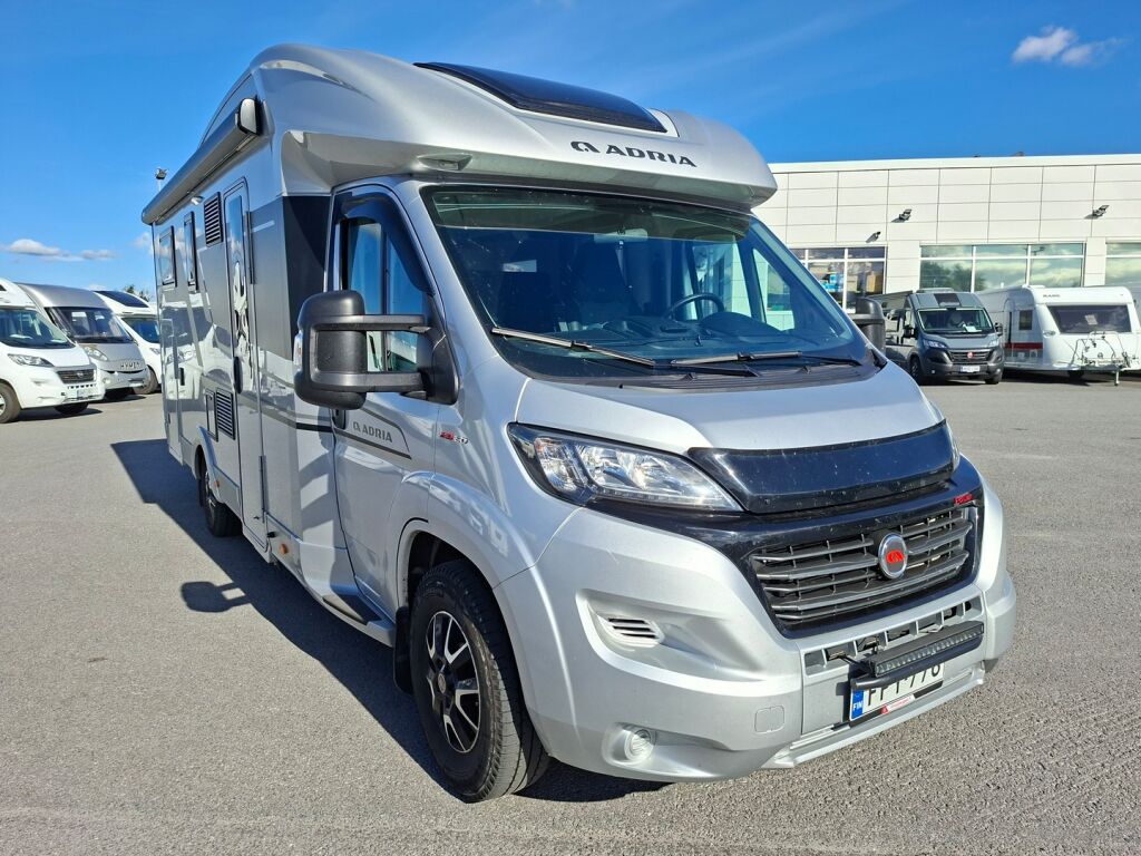 Adria MATRIX 670 SL 2021 Harmaa