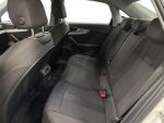 Audi A4 2020 Valkoinen