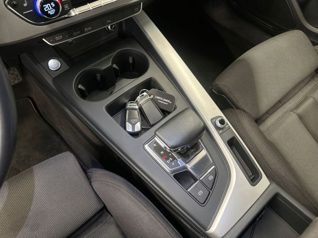 Audi A4 2020 Valkoinen