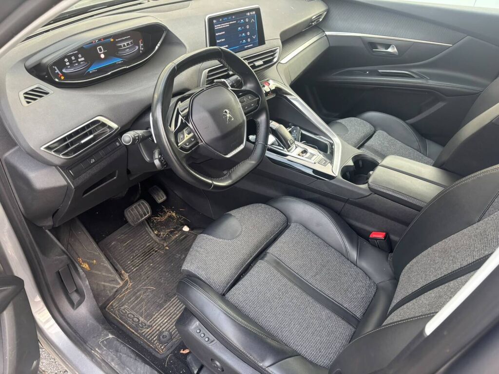Peugeot 5008 2020 Harmaa