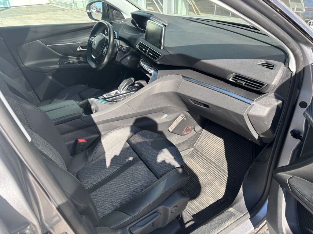 Peugeot 5008 2020 Harmaa