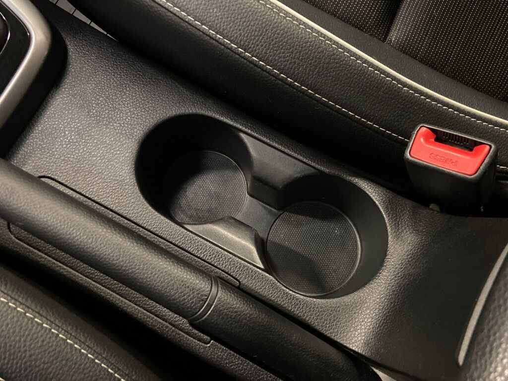 Kia Rio 2020 Punainen