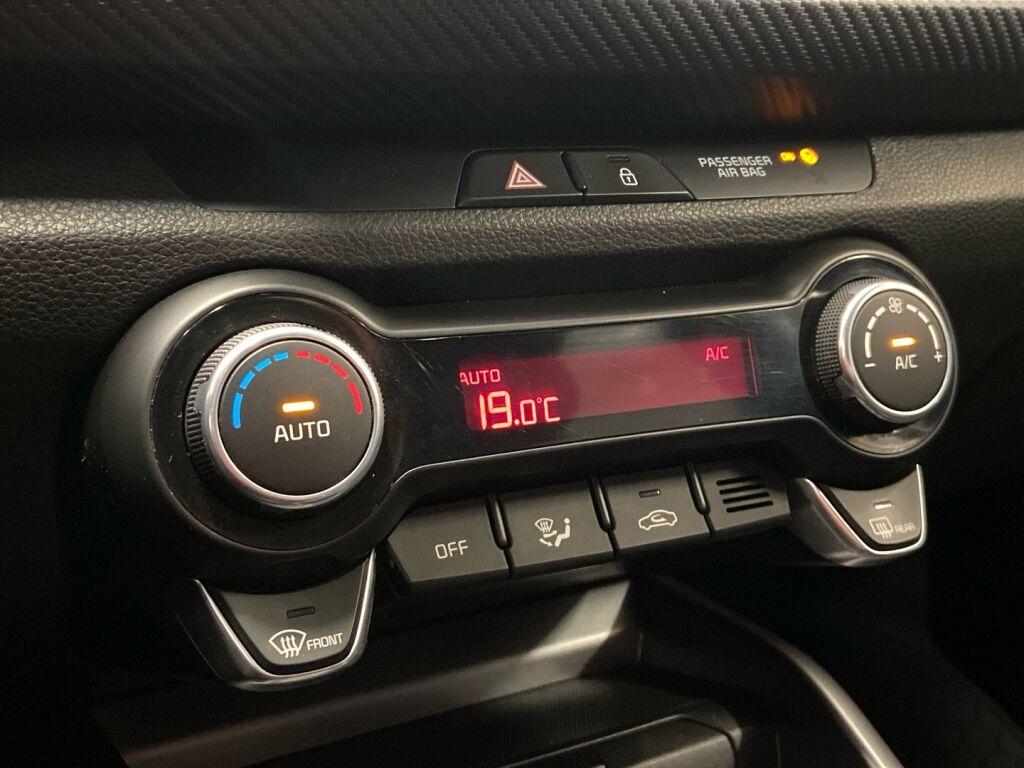 Kia Rio 2020 Punainen